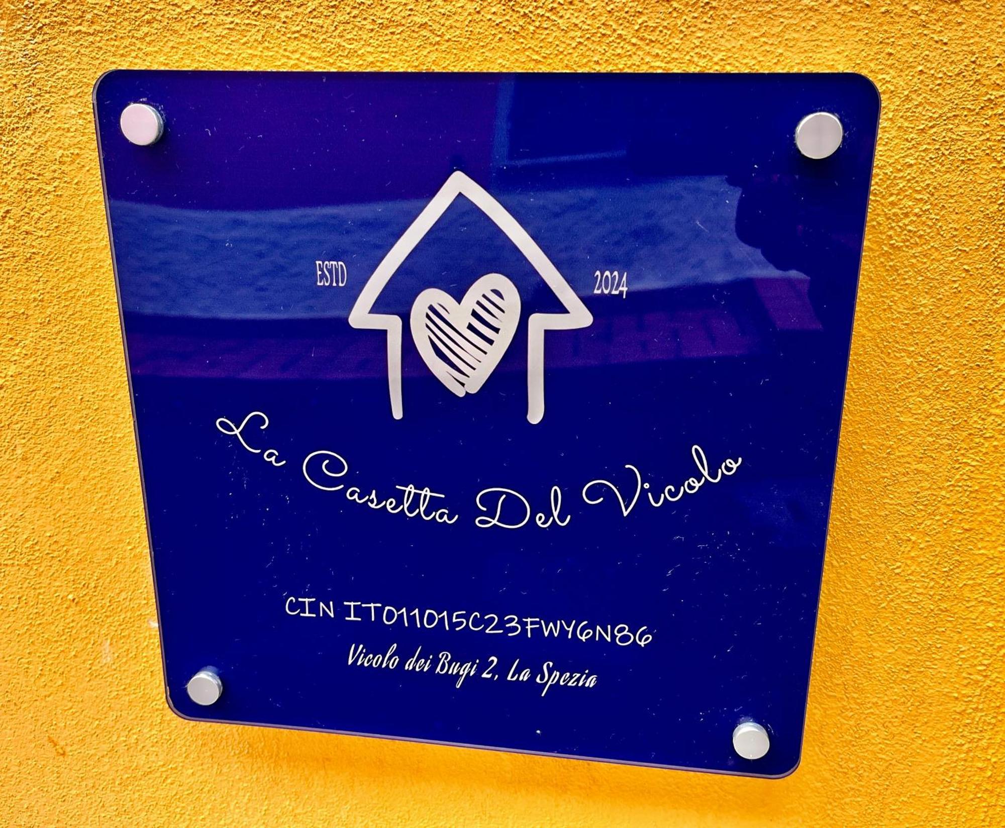 La Casetta Del Vicolo 斯培西亚 外观 照片